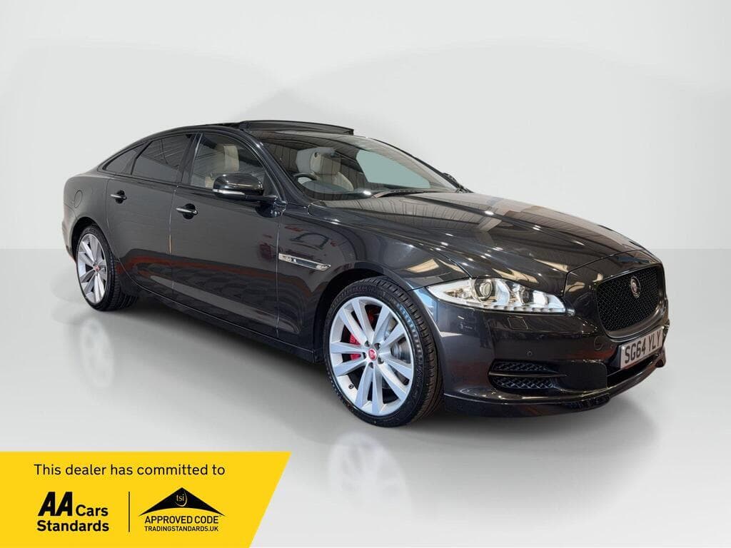 Jaguar XJ