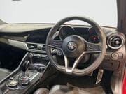 Alfa Romeo Giulia - View 4