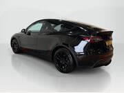 Tesla Model Y - View 3