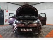 Toyota C-HR - View 2