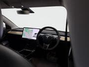 Tesla Model 3 - View 4