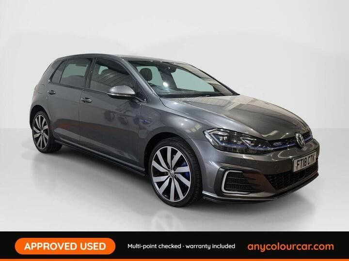 Volkswagen Golf - View 1